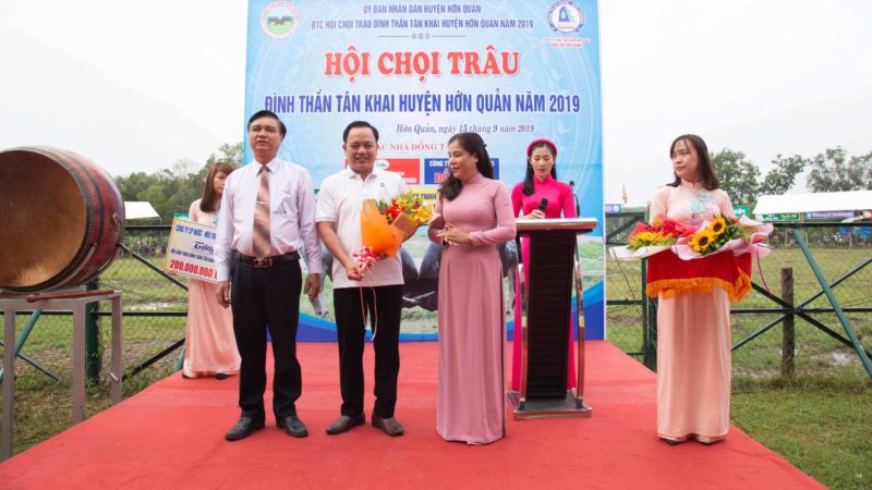 Ion Gold đại Diện